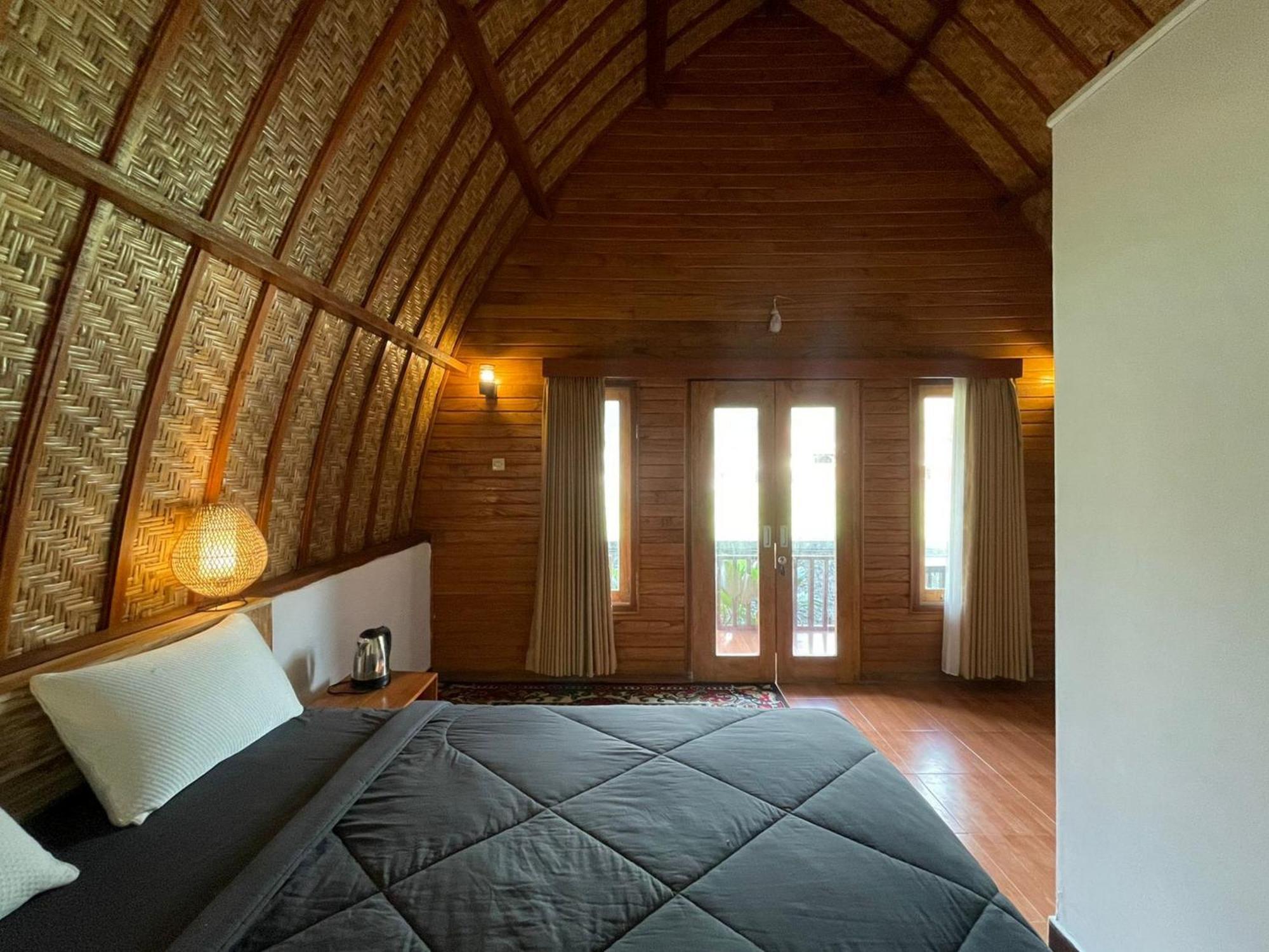 Volcano Cabins Kubupenlokan Ngoại thất bức ảnh